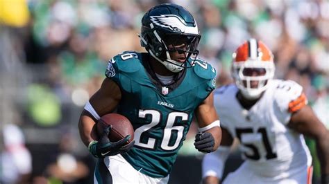 Eagles vs. Giants prediction, odds, line, spread, start .